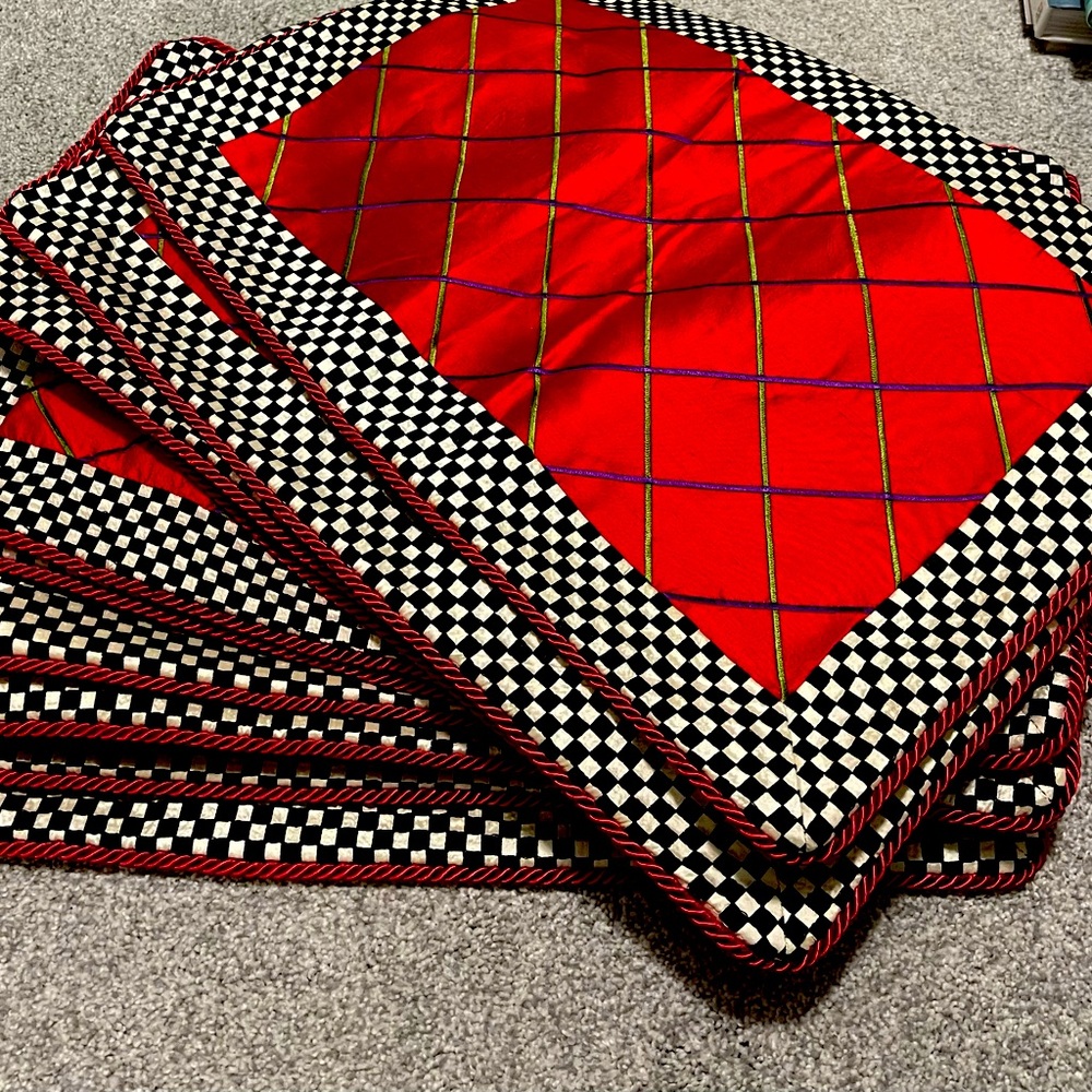 Mackenzie Childs silk placemat set of 12
Gorgeous, great for Christmas